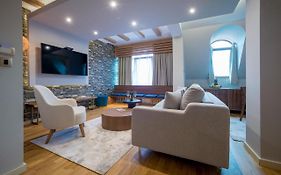 Ski Hotel